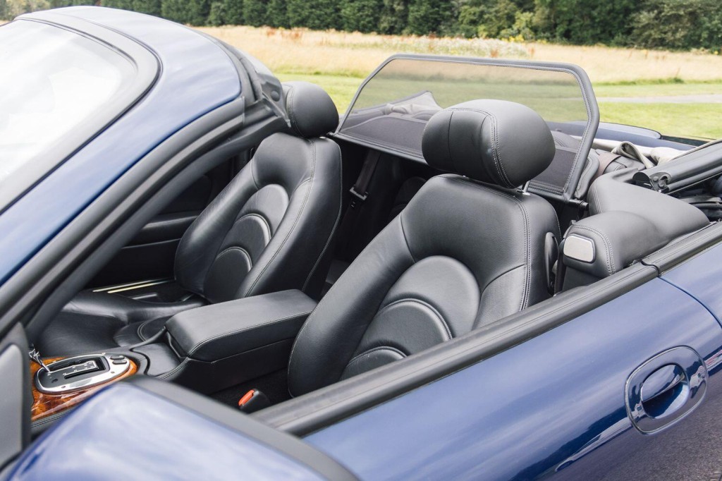 JAGUAR XKR 4.2 2004