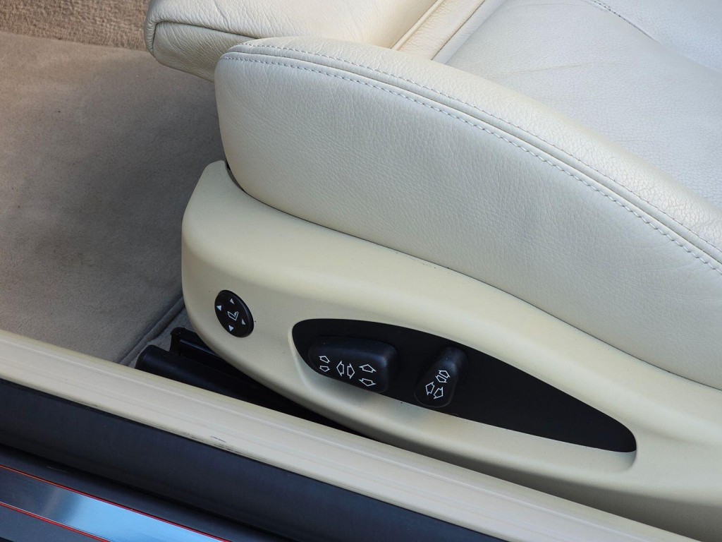 BMW 6 SERIES 3.0 635d Sport Convertible 2009