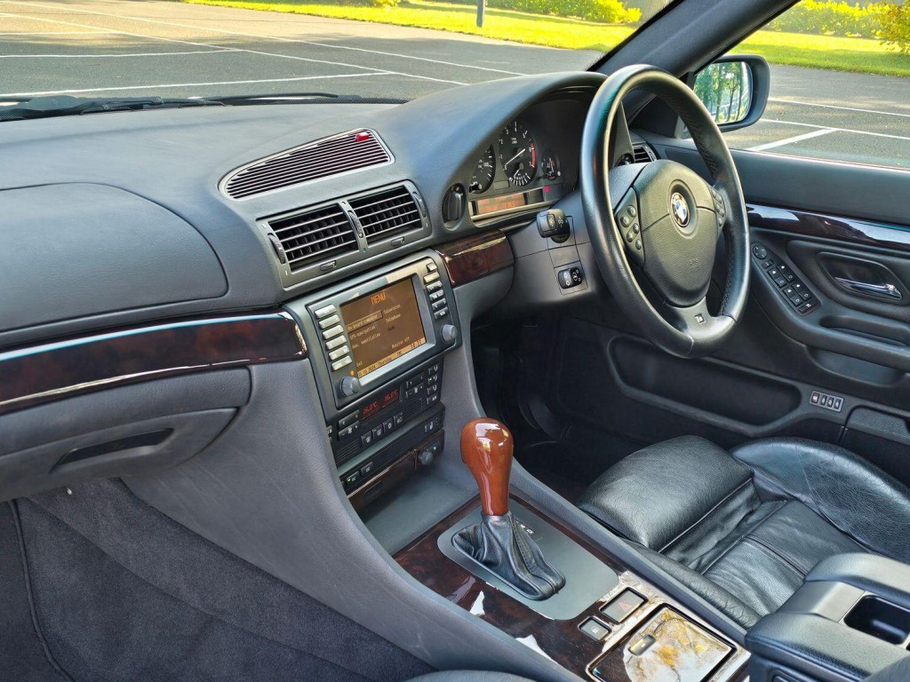 BMW 7 SERIES 4.4 E38 740i M62 4.4 2001