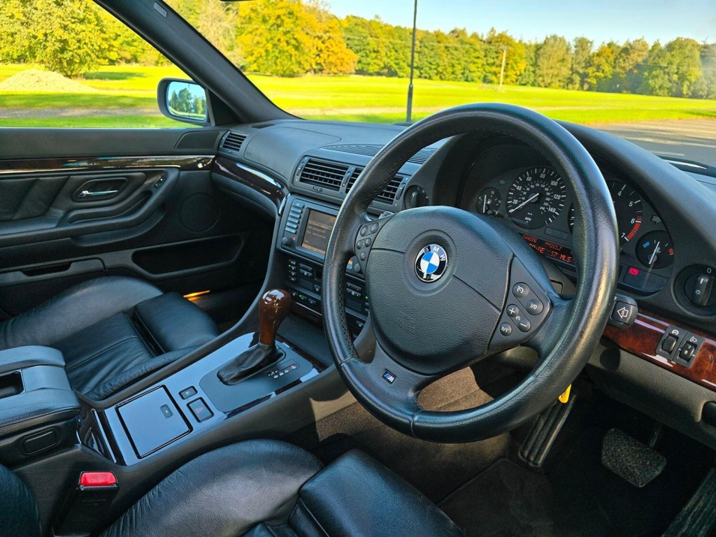 BMW 7 SERIES 4.4 E38 740i M62 4.4 2001