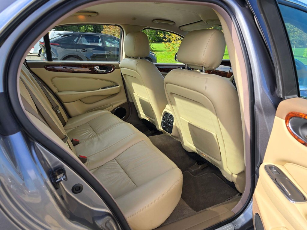 JAGUAR XJ 2.7 TDVi Executive 2009