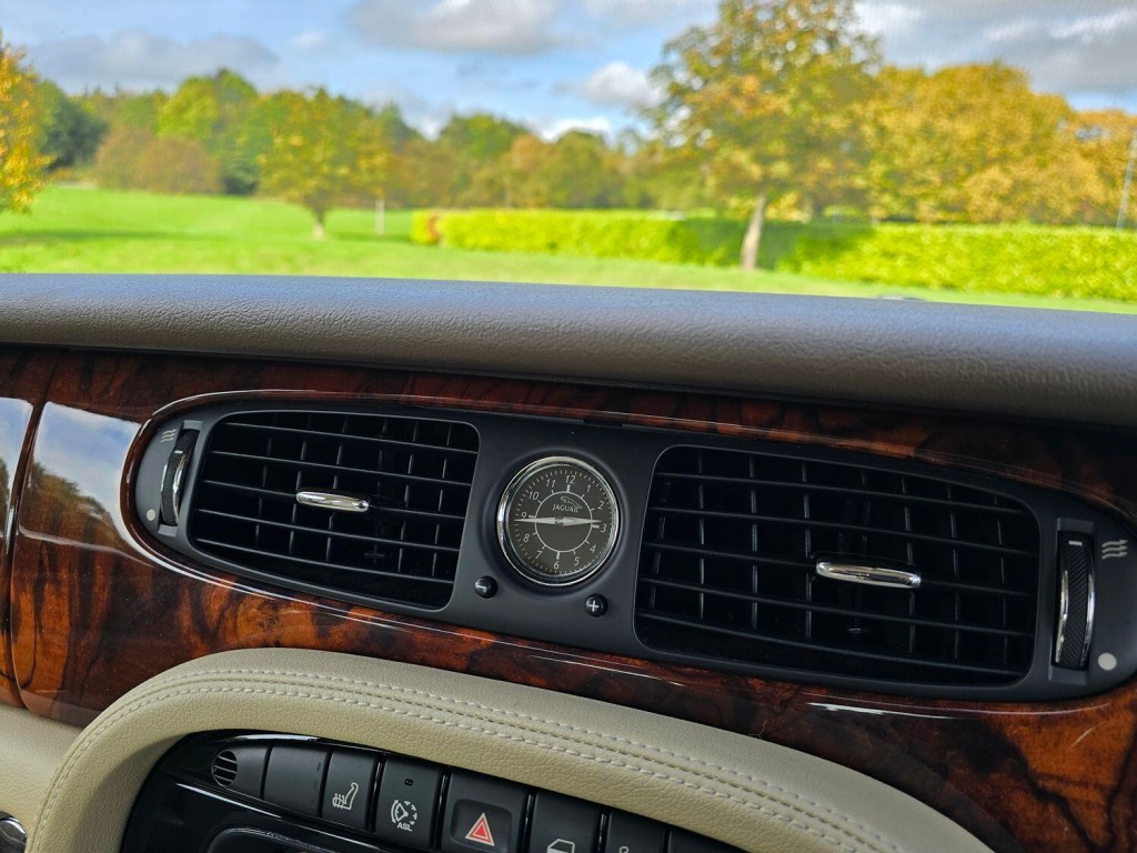 JAGUAR XJ 2.7 TDVi Executive 2009