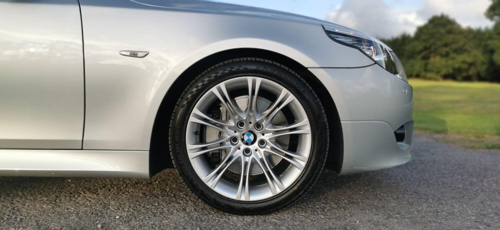 BMW 5 SERIES 3.0 535d A M Sport Saloon 2007