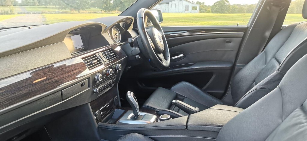 BMW 5 SERIES 3.0 535d A M Sport Saloon 2007