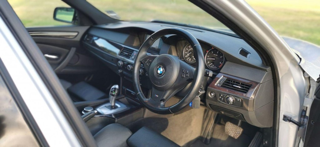 BMW 5 SERIES 3.0 535d A M Sport Saloon 2007