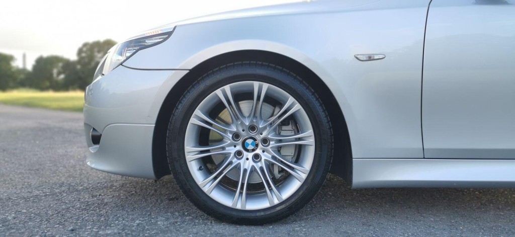 BMW 5 SERIES 3.0 535d A M Sport Saloon 2007