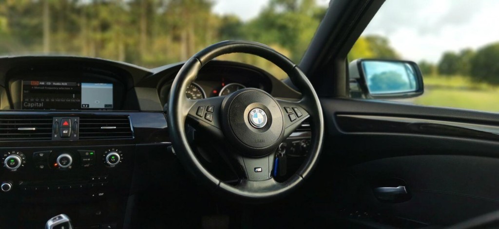 BMW 5 SERIES 3.0 535d A M Sport Saloon 2007