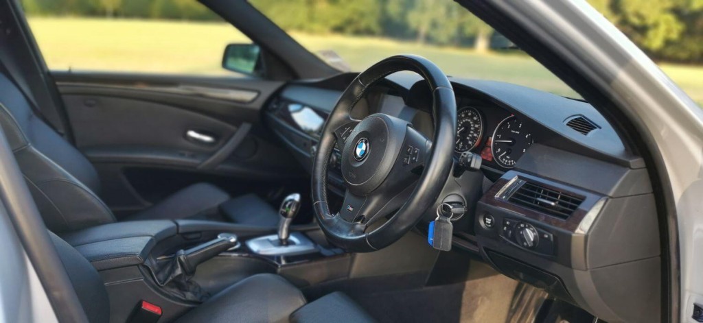BMW 5 SERIES 3.0 535d A M Sport Saloon 2007