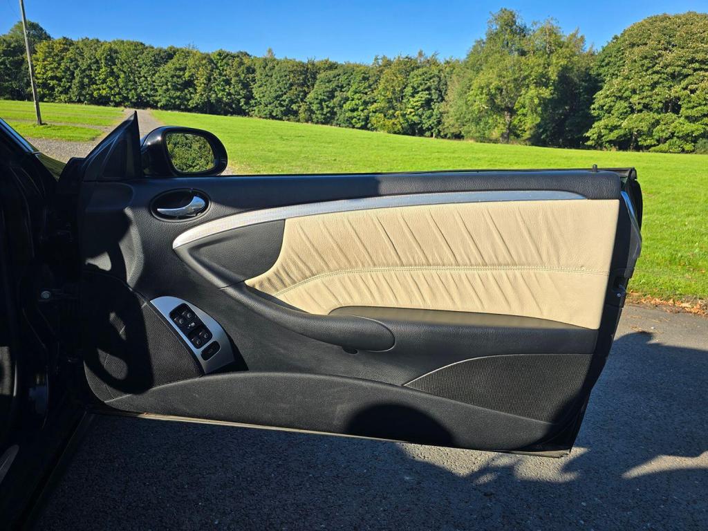 MERCEDES-BENZ CLK 3.0 CLK280 Sport 2006