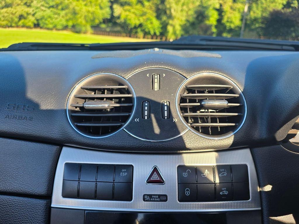 MERCEDES-BENZ CLK 3.0 CLK280 Sport 2006