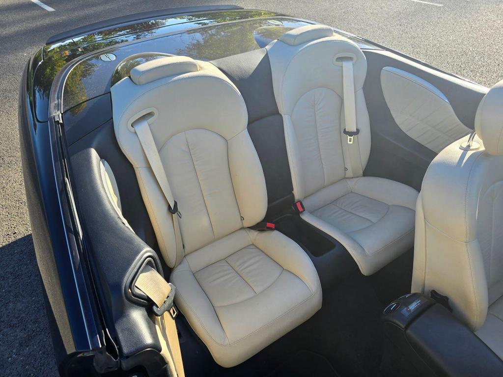 MERCEDES-BENZ CLK 3.0 CLK280 Sport 2006