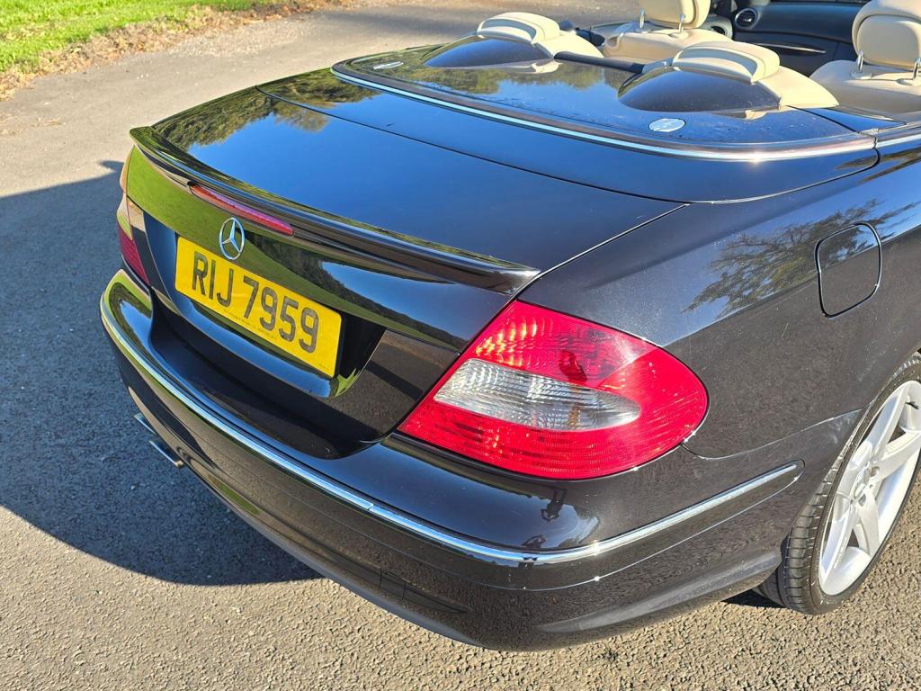 MERCEDES-BENZ CLK 3.0 CLK280 Sport 2006
