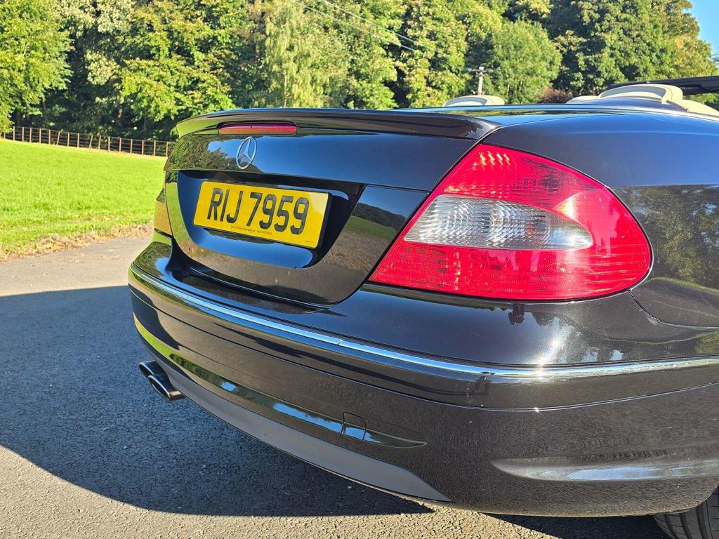 MERCEDES-BENZ CLK 3.0 CLK280 Sport 2006