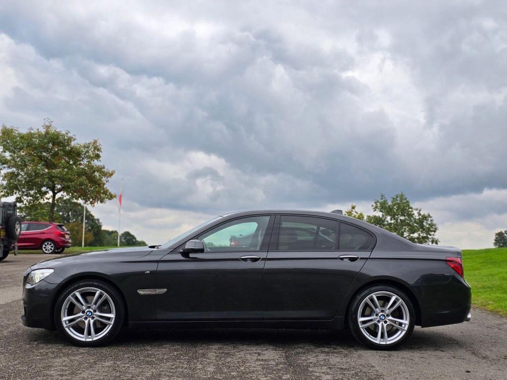 BMW 7 SERIES 3.0 730d M Sport Exclusive Saloon 2014