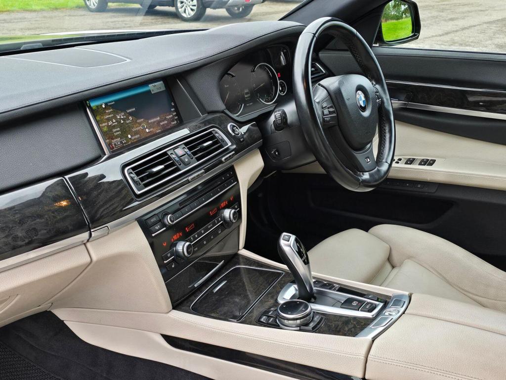 BMW 7 SERIES 3.0 730d M Sport Exclusive Saloon 2014