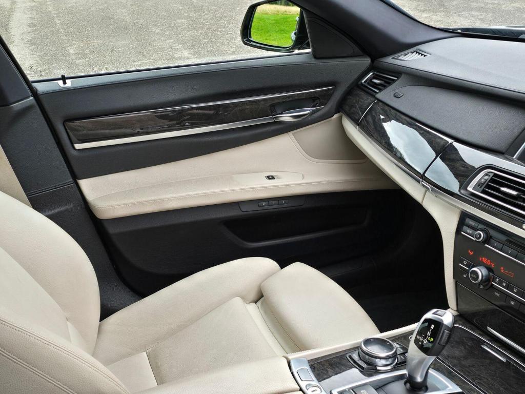 BMW 7 SERIES 3.0 730d M Sport Exclusive Saloon 2014