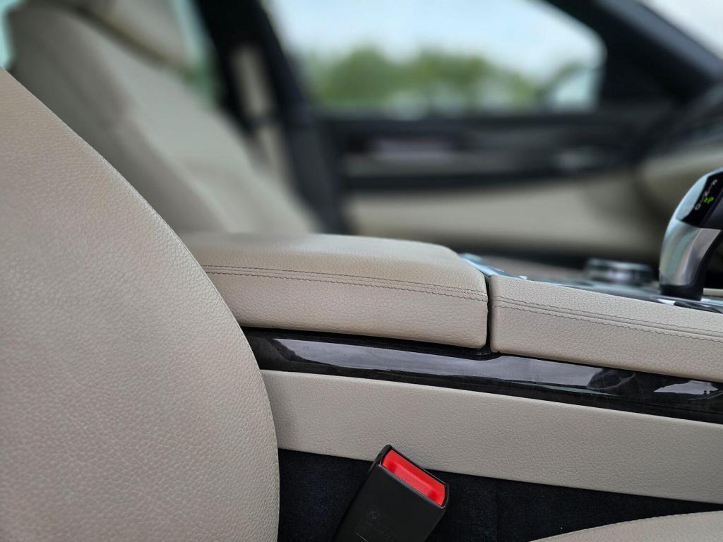 BMW 7 SERIES 3.0 730d M Sport Exclusive Saloon 2014