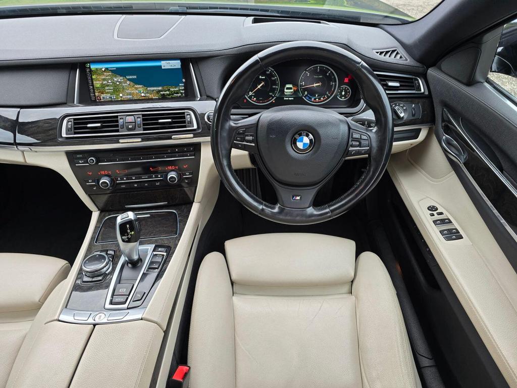 BMW 7 SERIES 3.0 730d M Sport Exclusive Saloon 2014
