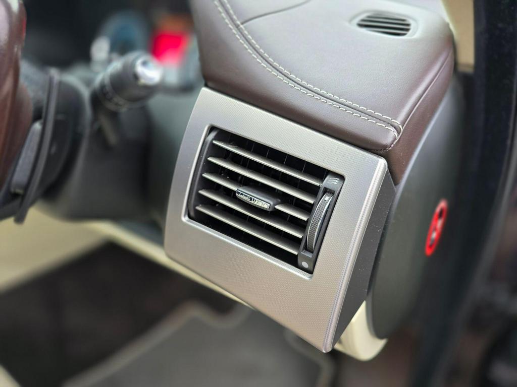 JAGUAR XF 3.0 d V6 Portfolio 2011