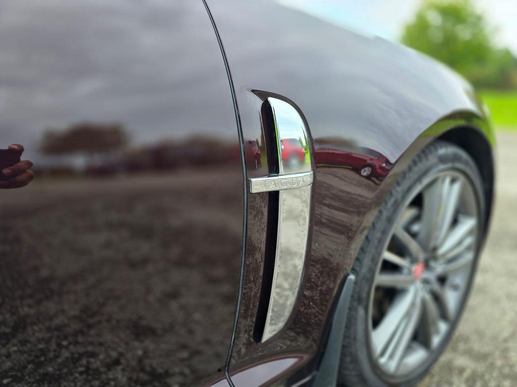 JAGUAR XF 3.0 d V6 Portfolio 2011