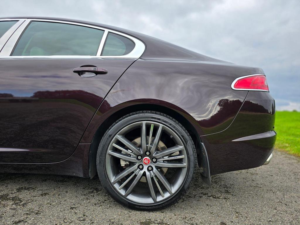 JAGUAR XF 3.0 d V6 Portfolio 2011