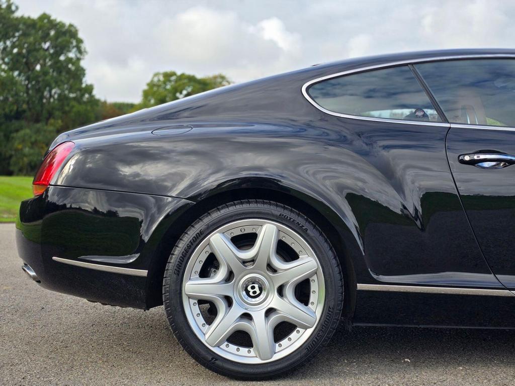 BENTLEY CONTINENTAL 6.0 GT 2006