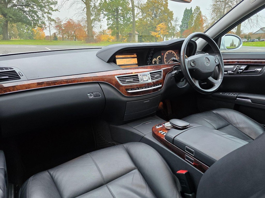 MERCEDES-BENZ S CLASS 3.0 S320 CDI V6 2009