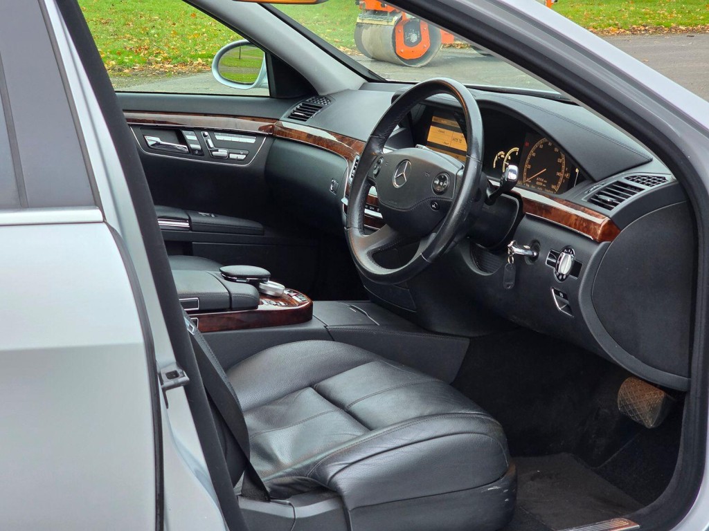 MERCEDES-BENZ S CLASS 3.0 S320 CDI V6 2009