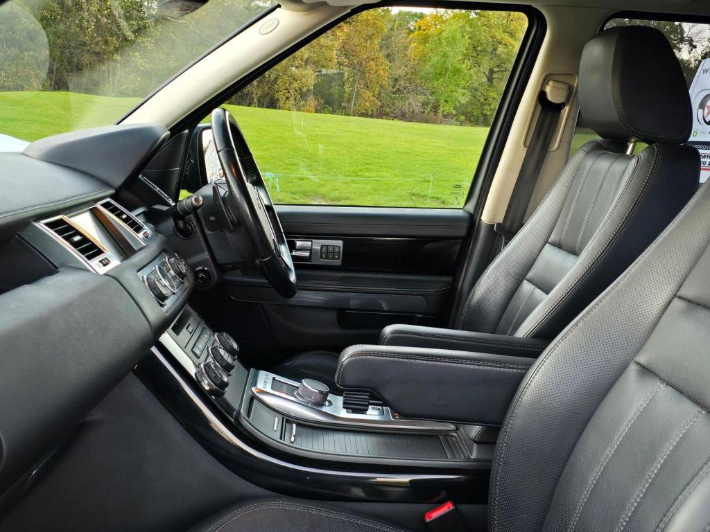 LAND ROVER RANGE ROVER SPORT 3.0 SD V6 HSE 2013