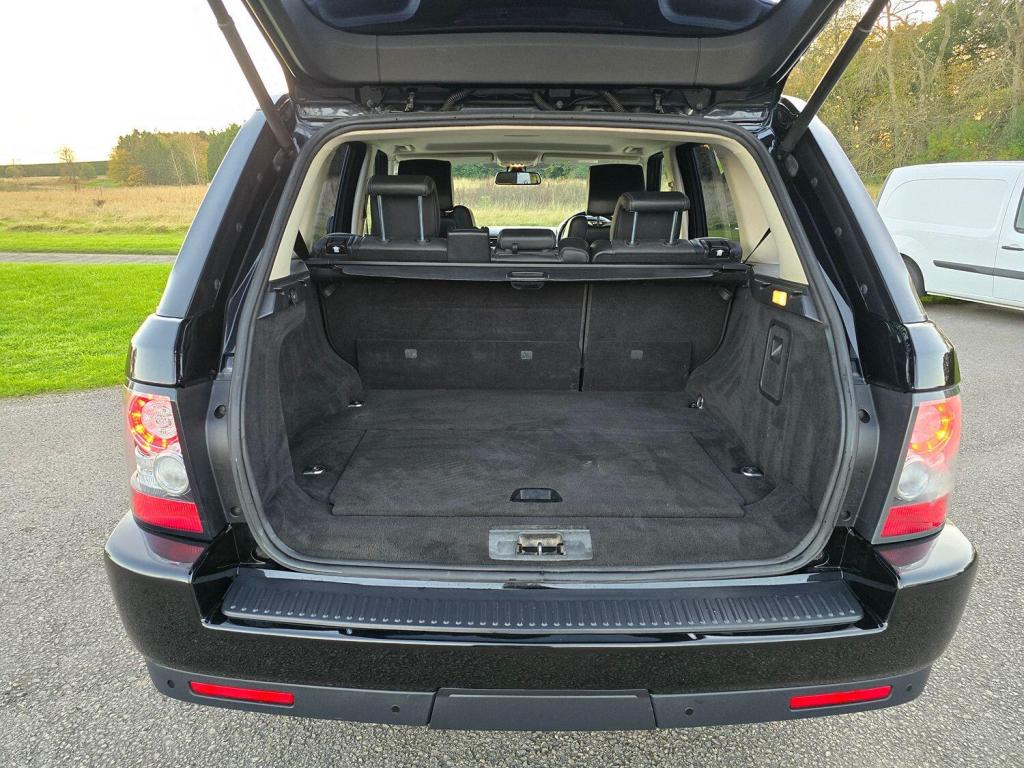 LAND ROVER RANGE ROVER SPORT 3.0 SD V6 HSE 2013