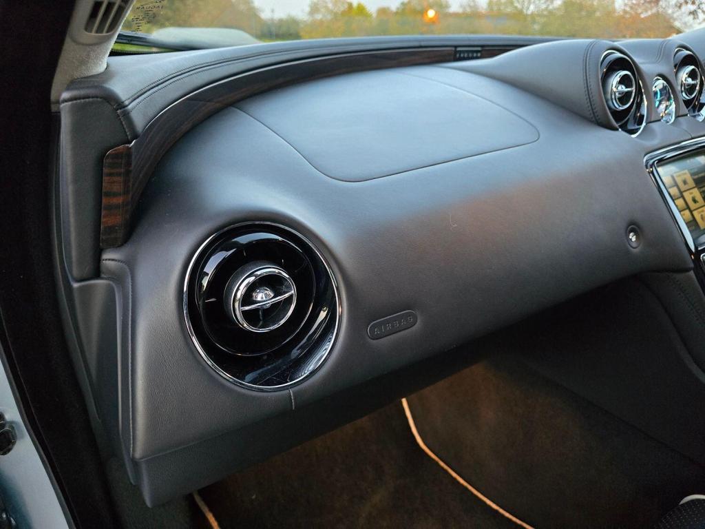 JAGUAR XJ 3.0 d V6 Portfolio 2012