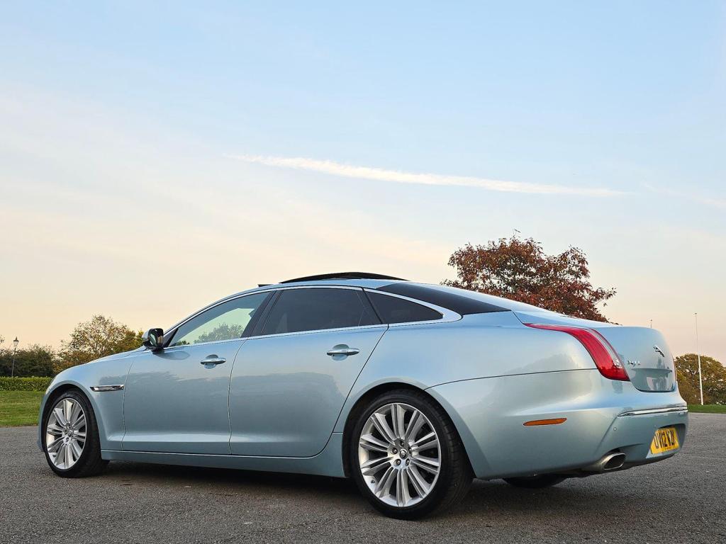 JAGUAR XJ 3.0 d V6 Portfolio 2012