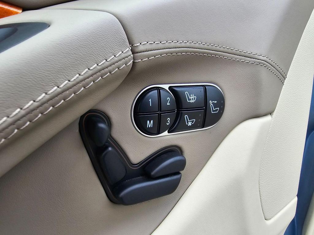 MERCEDES-BENZ SL 5.5 SL500 2010