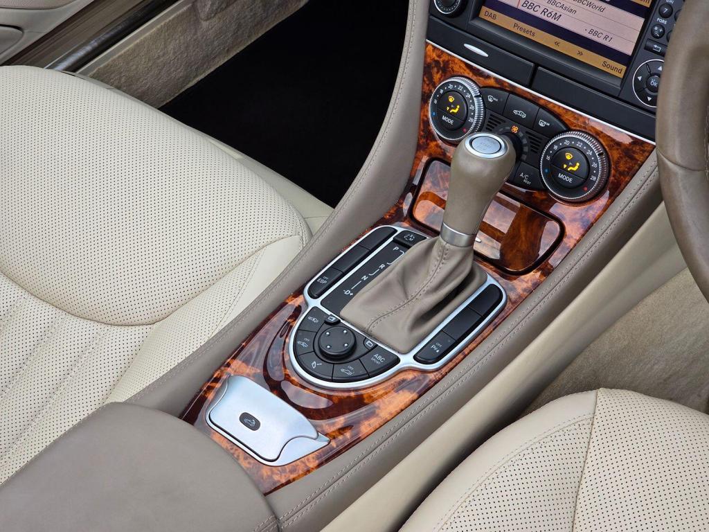 MERCEDES-BENZ SL 5.5 SL500 2010