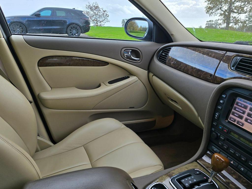 JAGUAR S-TYPE 2.7 D V6 SE 2005