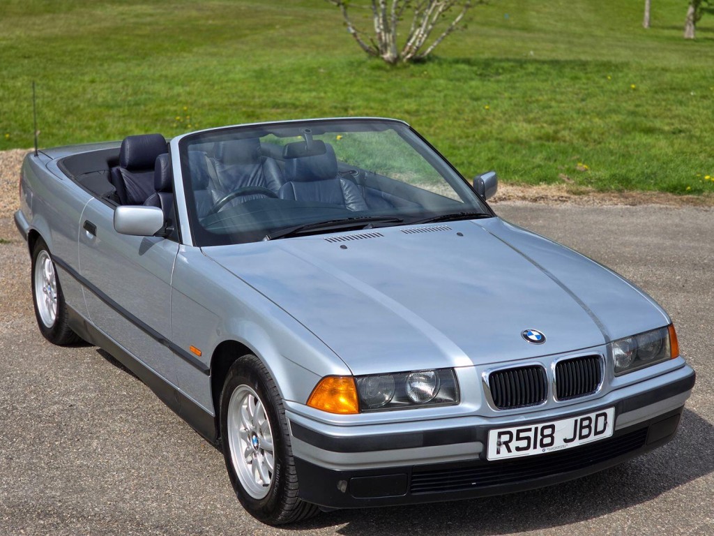 BMW 3 SERIES  1998