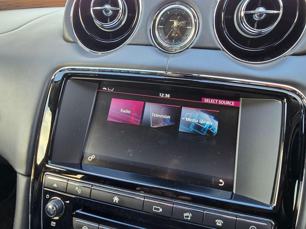 JAGUAR XJ 5.0 V8 Autobiography 2016
