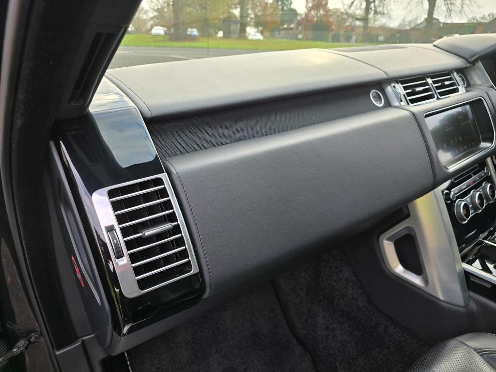 LAND ROVER RANGE ROVER 3.0 TD V6 Autobiography 2017