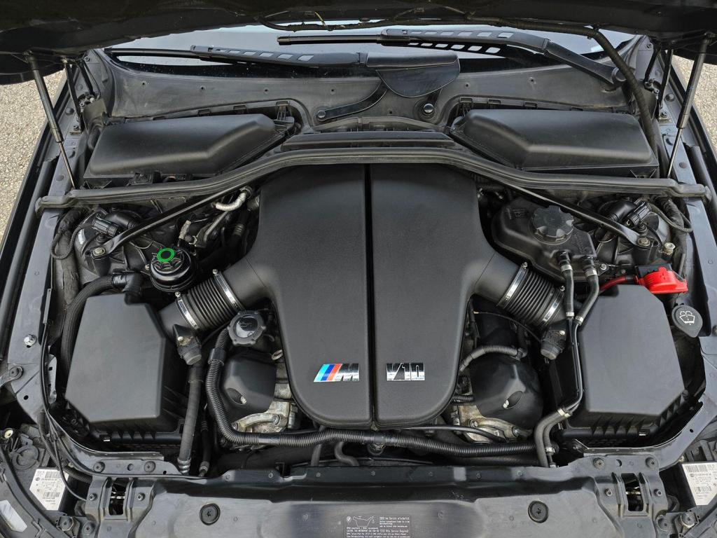 BMW M5 5.0 M5 Saloon 2008