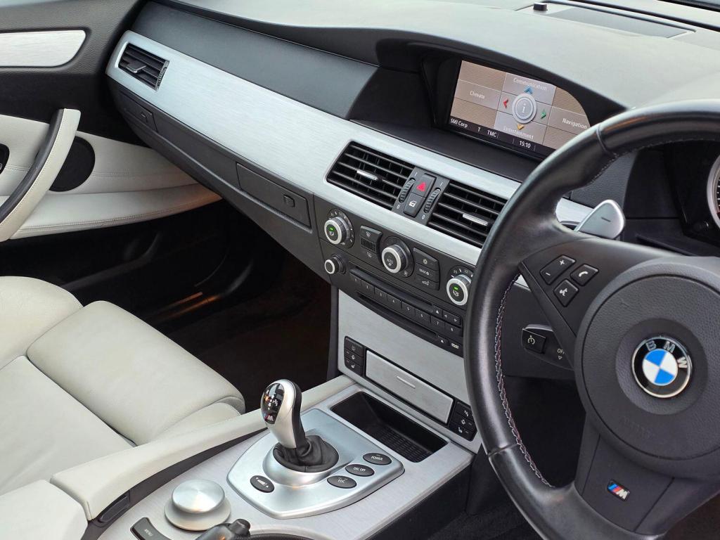 BMW M5 5.0 M5 Saloon 2008