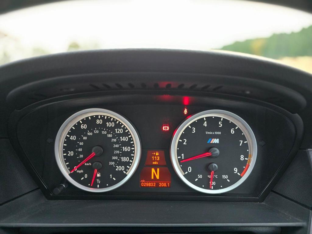 BMW M5 5.0 M5 Saloon 2008