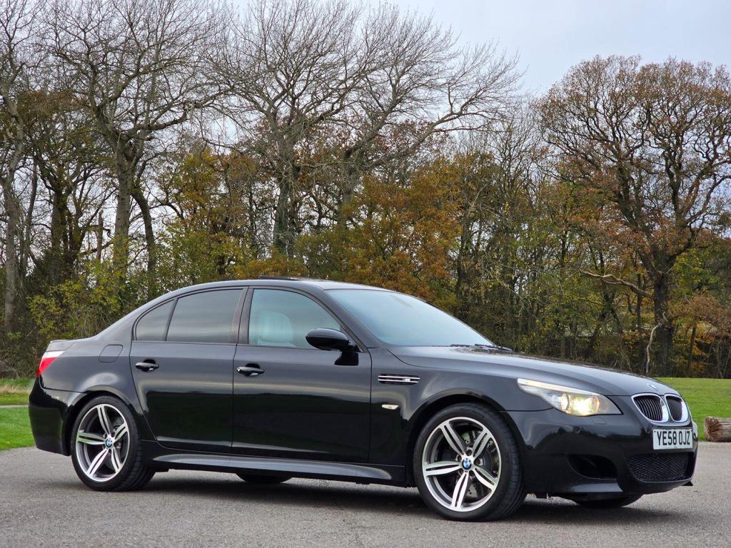 BMW M5 5.0 M5 Saloon 2008