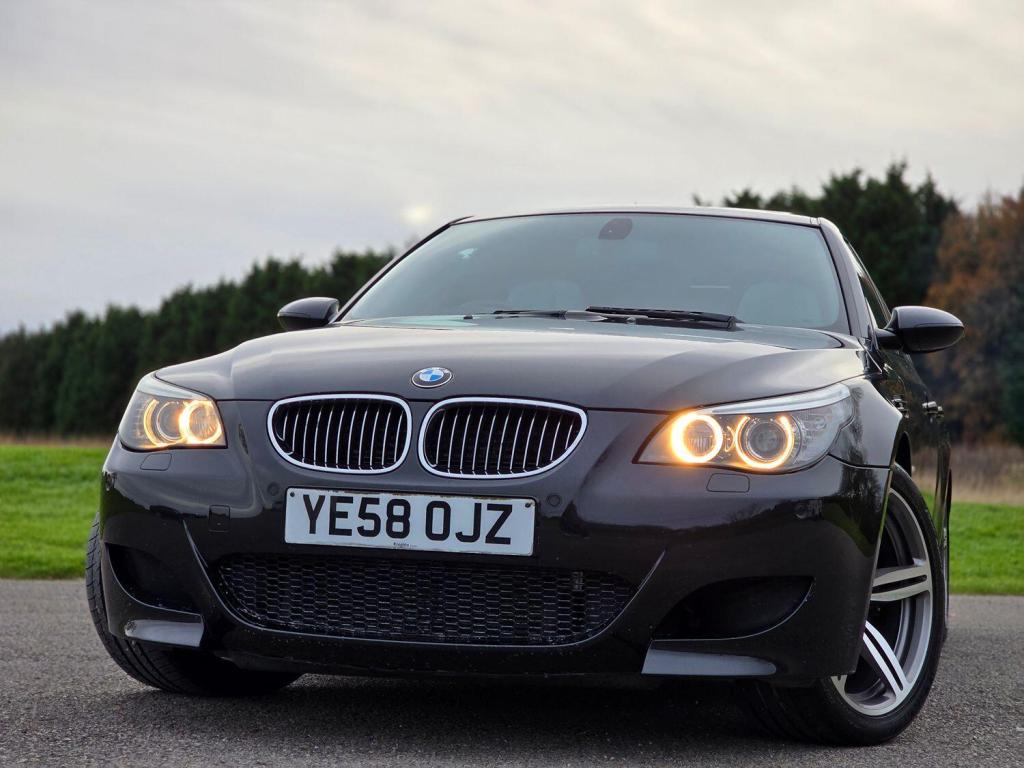 BMW M5 5.0 M5 Saloon 2008