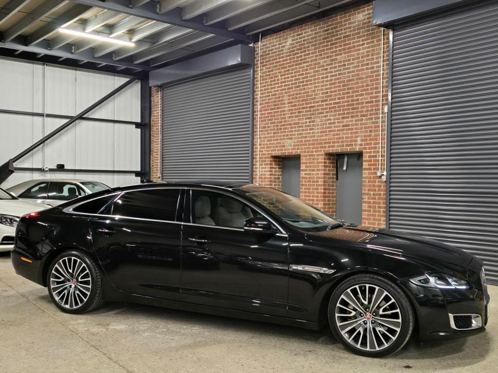 JAGUAR XJ 3.0 d V6 Autobiography 2016