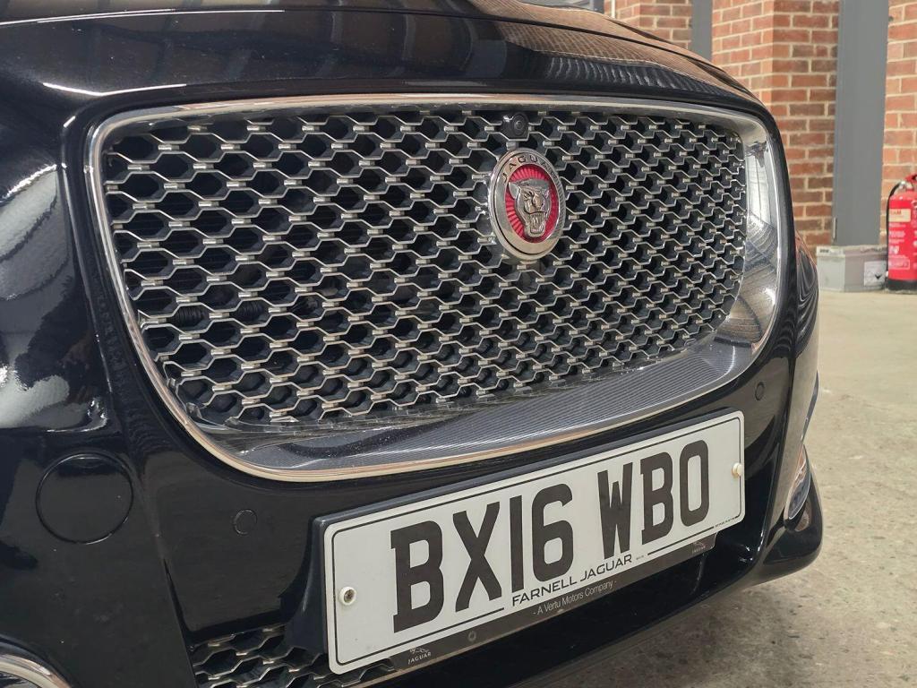 JAGUAR XJ 3.0 d V6 Autobiography 2016