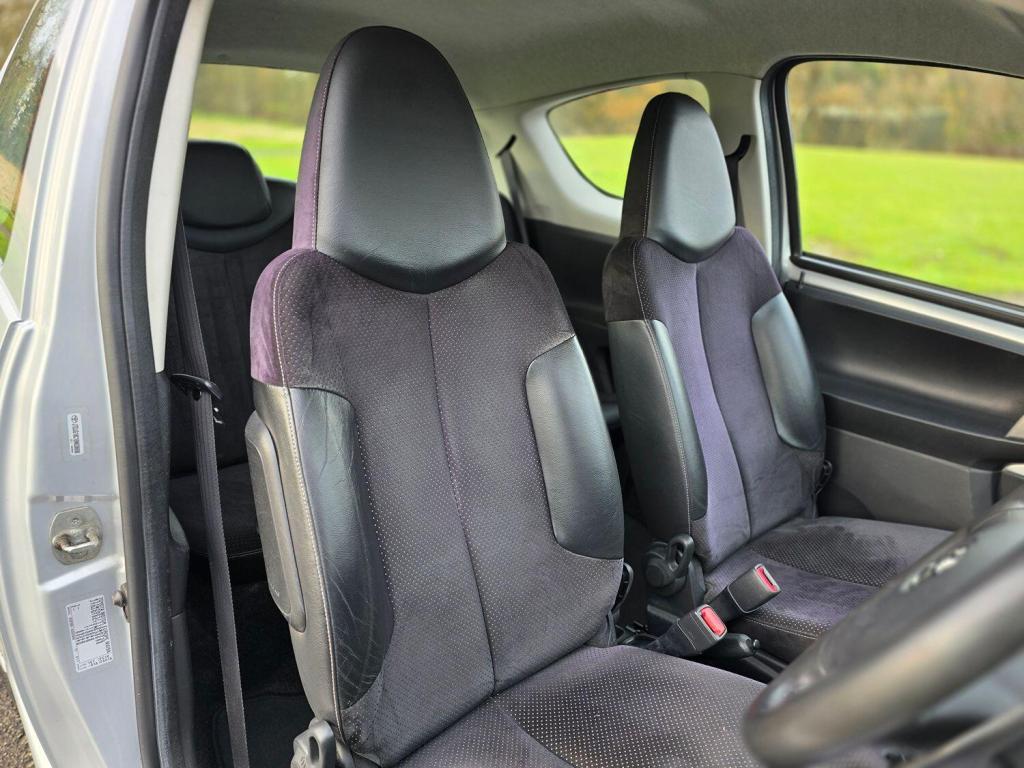 TOYOTA AYGO 1.0 VVT-i Ice 2012