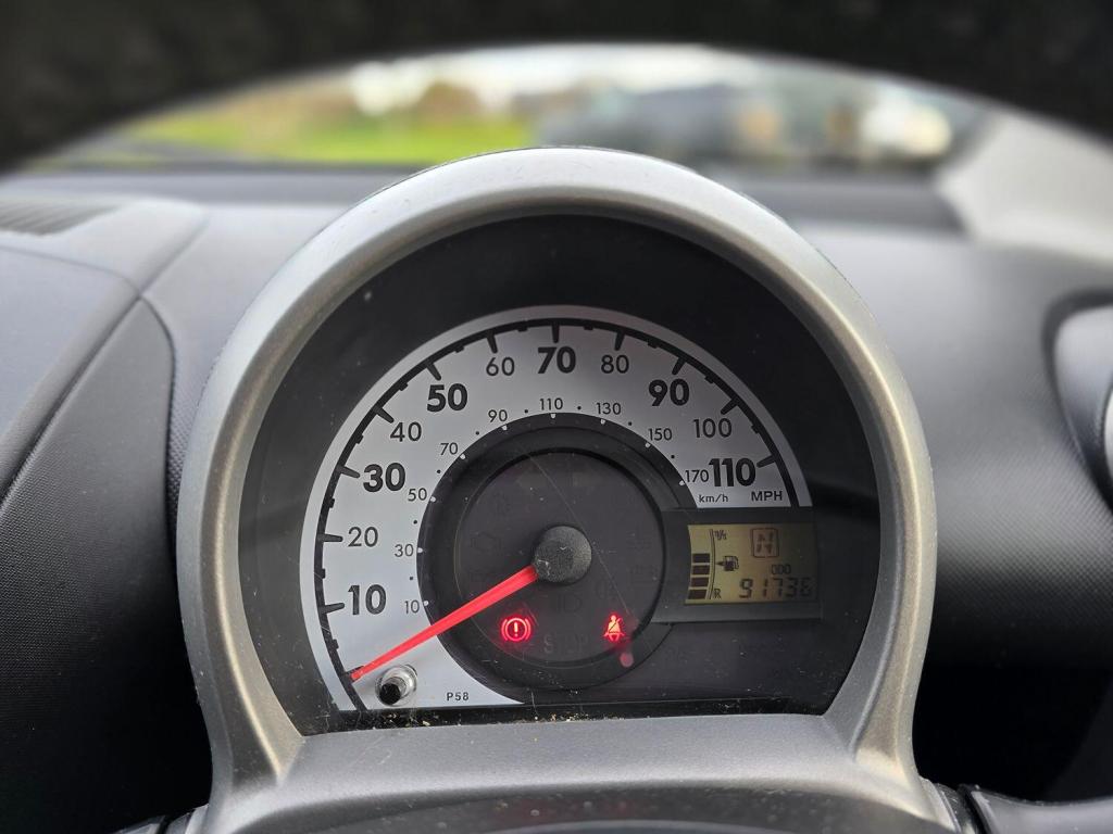 TOYOTA AYGO 1.0 VVT-i Ice 2012