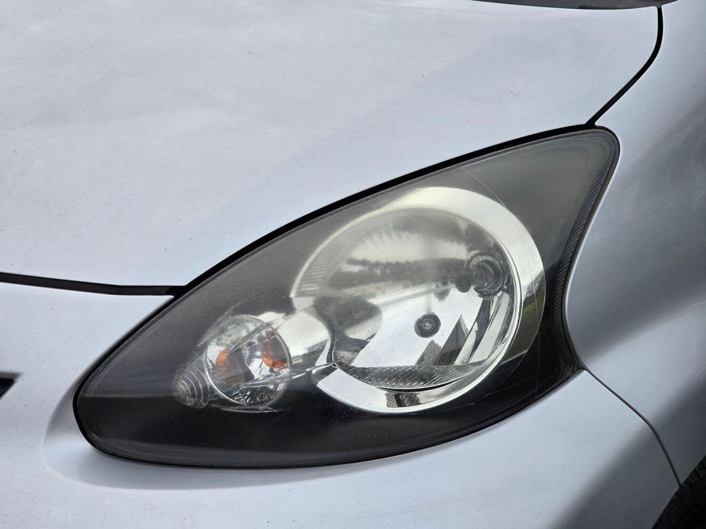 TOYOTA AYGO 1.0 VVT-i Ice 2012