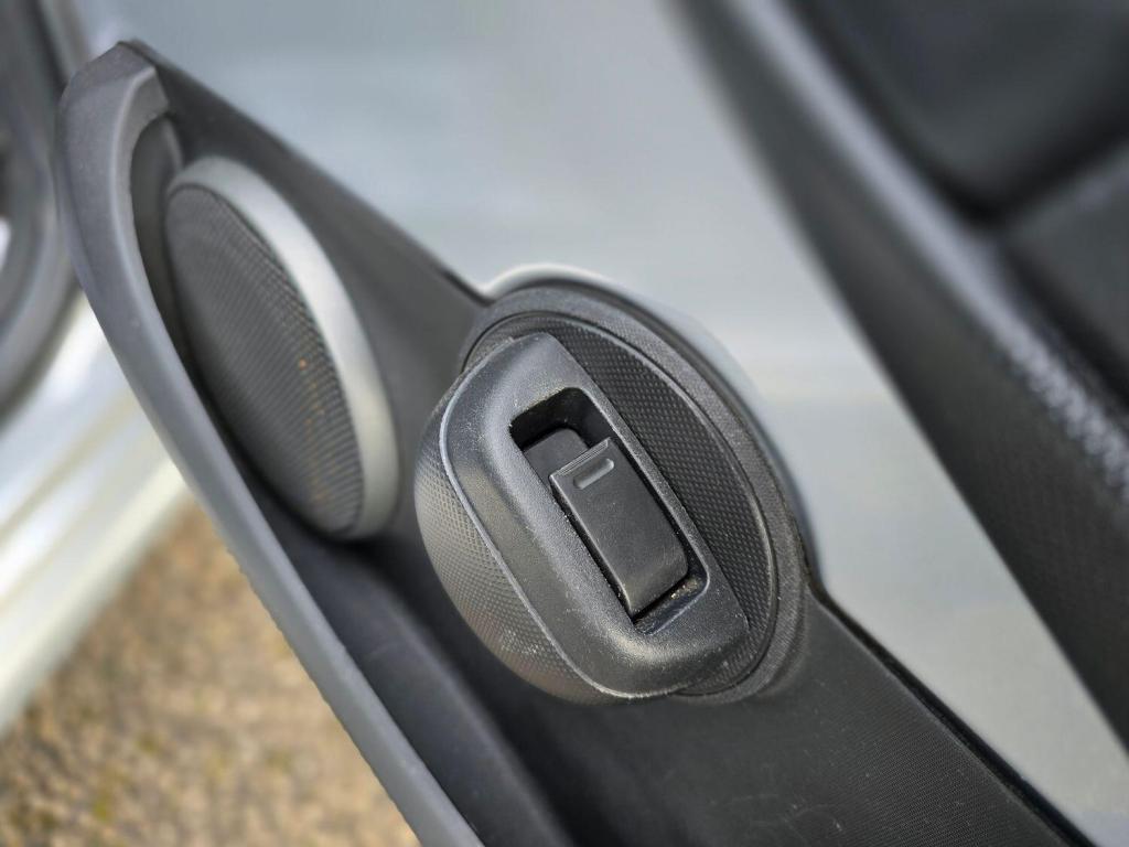 TOYOTA AYGO 1.0 VVT-i Ice 2012