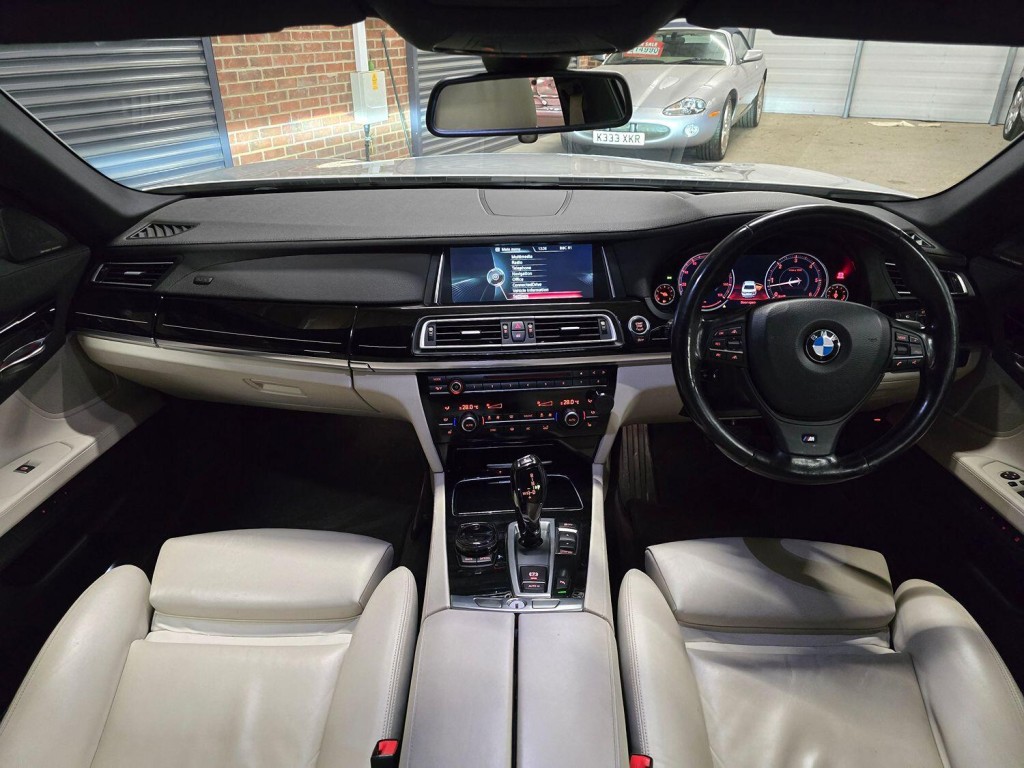 BMW 7 SERIES 3.0 730Ld SE Saloon 2013